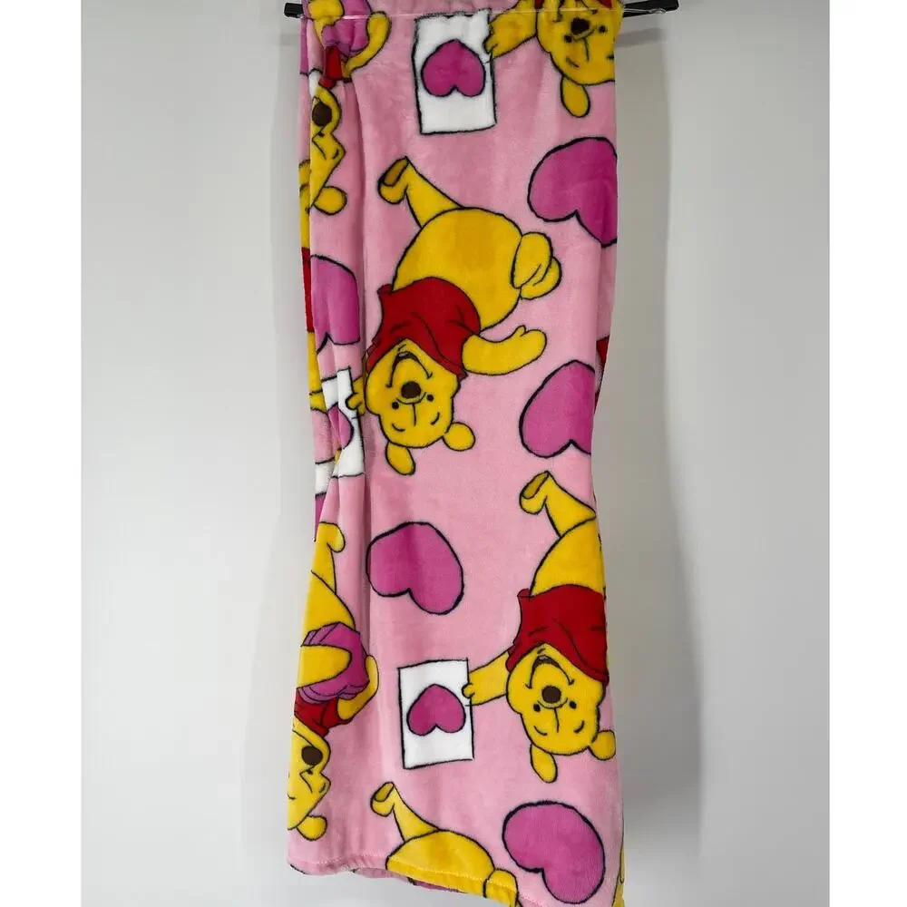 Disney Winnie the Pooh Pink Hearts Plush Throw Blanket 50 x 70 Soft Valentine's